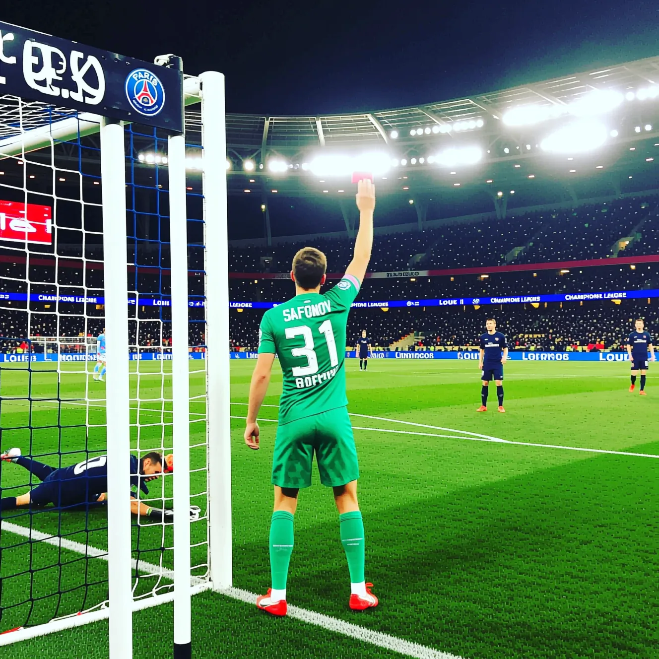 Сейвы Сафонова, дубль Дуэ и удаление Головина в драме Монако – ПСЖ в ЛЧ
