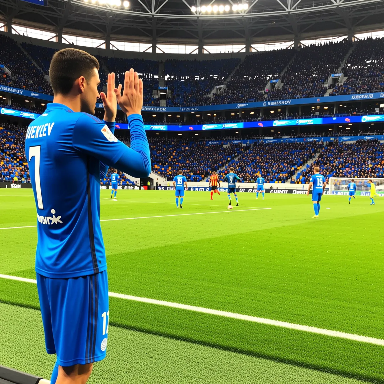 Семшов: Соболев — главный форвард Зенита и ключевая фигура атаки клуба Семшов: Соболев — главный форвард Зенита и ключевая фигура атаки клуба